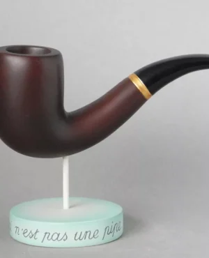 Ceci n'est pas une pipe